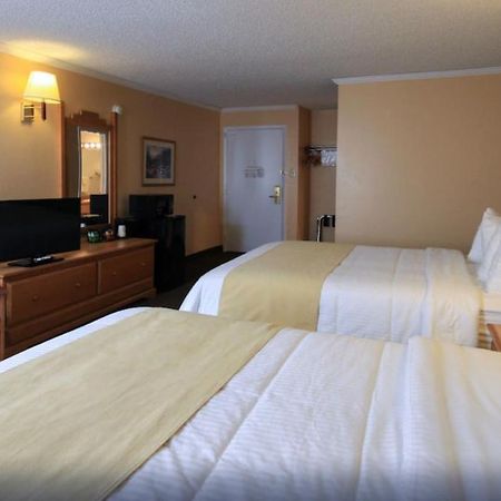 Yellowstonepark Inn&Suites 利文斯顿 外观 照片