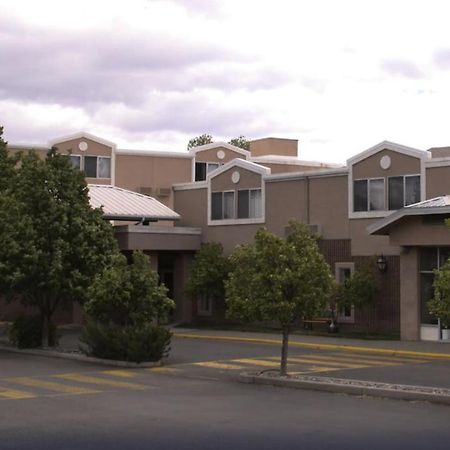 Yellowstonepark Inn&Suites 利文斯顿 外观 照片