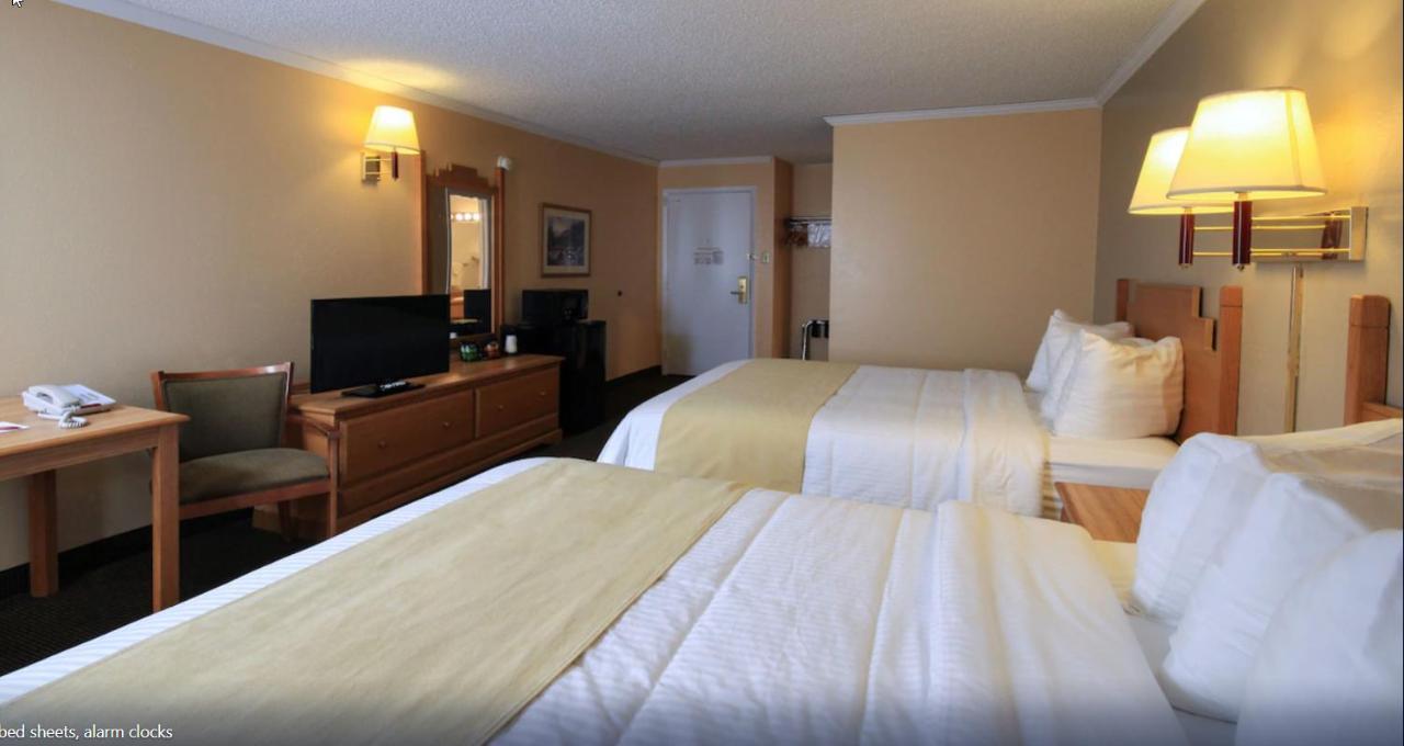 Yellowstonepark Inn&Suites 利文斯顿 外观 照片